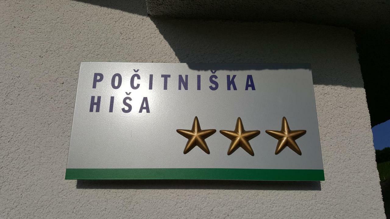 Na Off Villa Radenci Bagian luar foto